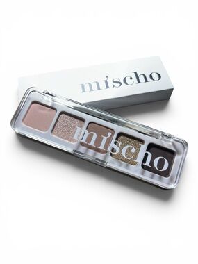 MISCHO Eye Shadow Palette Clean Girl Neutral and Shimmer Tones